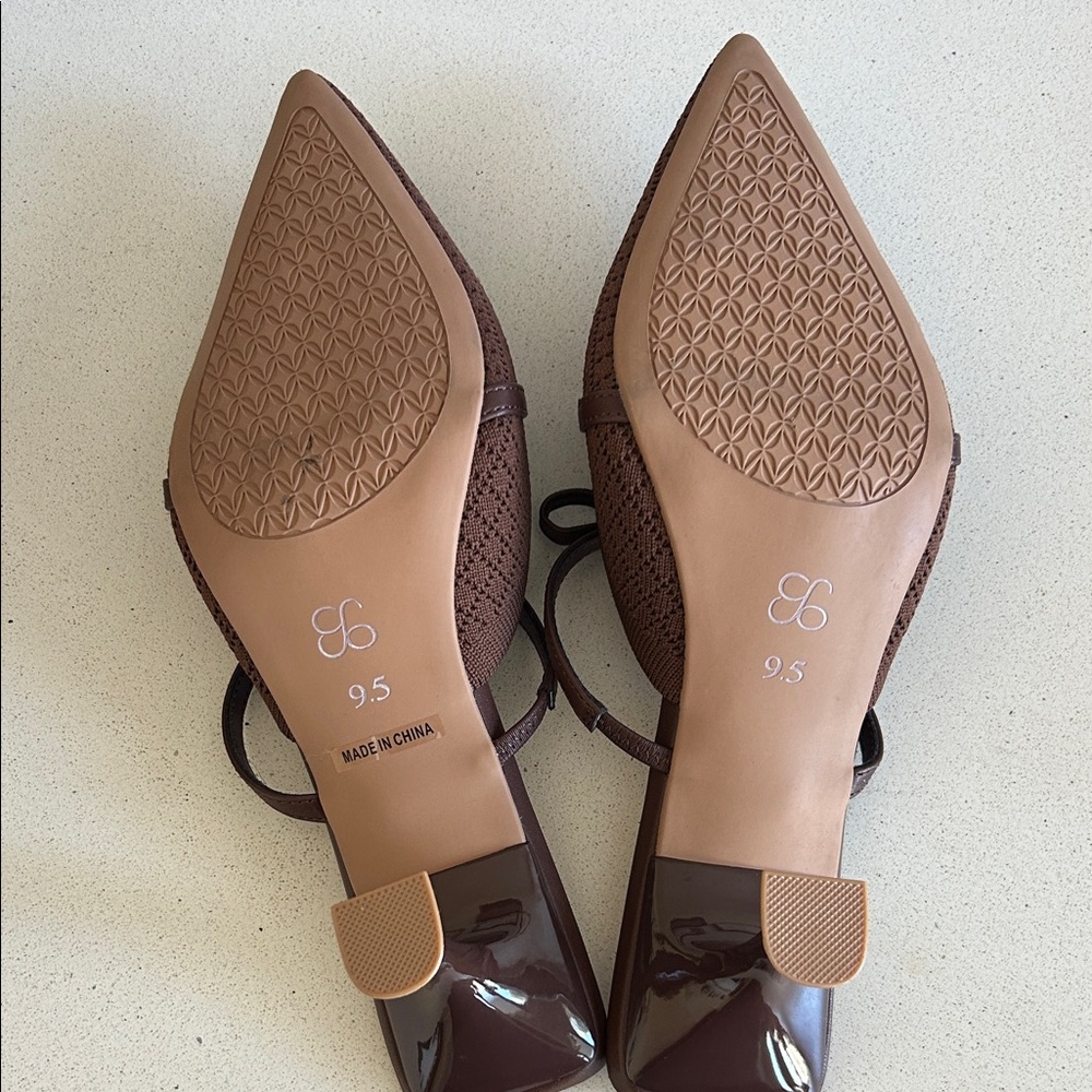 Cozy Island Women’s Brown Pointed Toe Heeled Mules - Picture 6 of 7